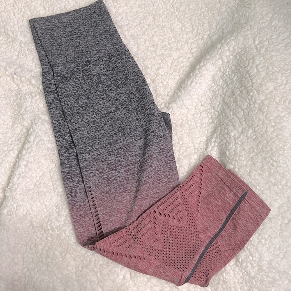 PINK OMBRÉ LEGGINGS